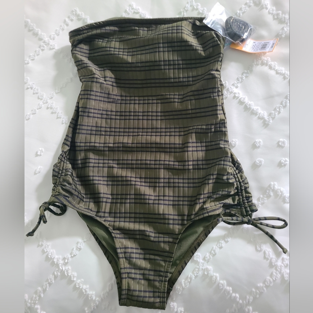 Kona Sol One Piece Green Swimsuit - Small
